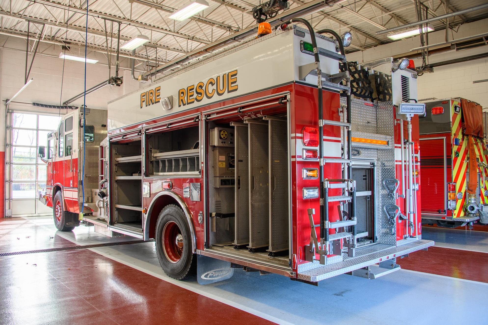2001 Pierce Quantum Pumper - image 20