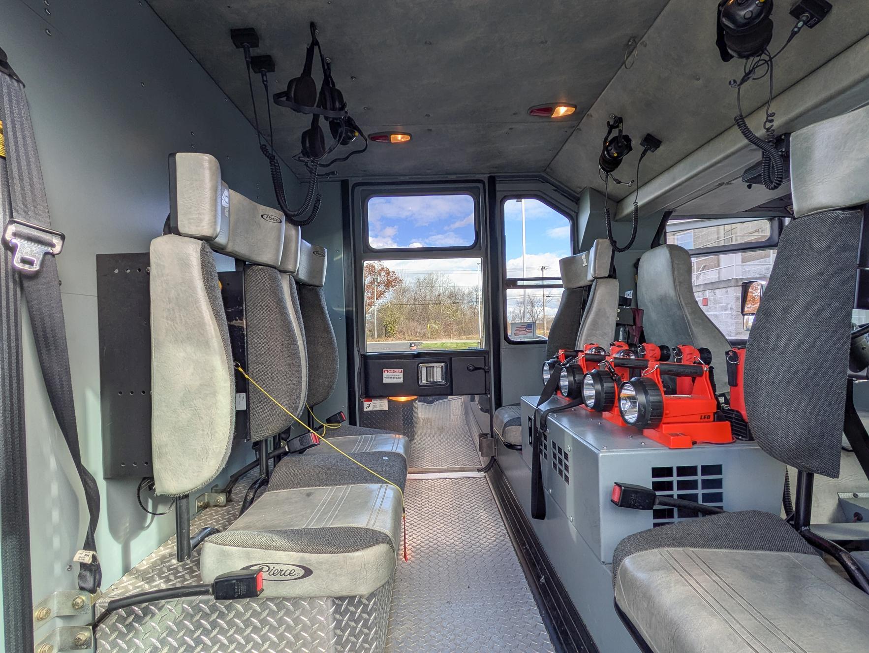 2001 Pierce Quantum Pumper - image 38