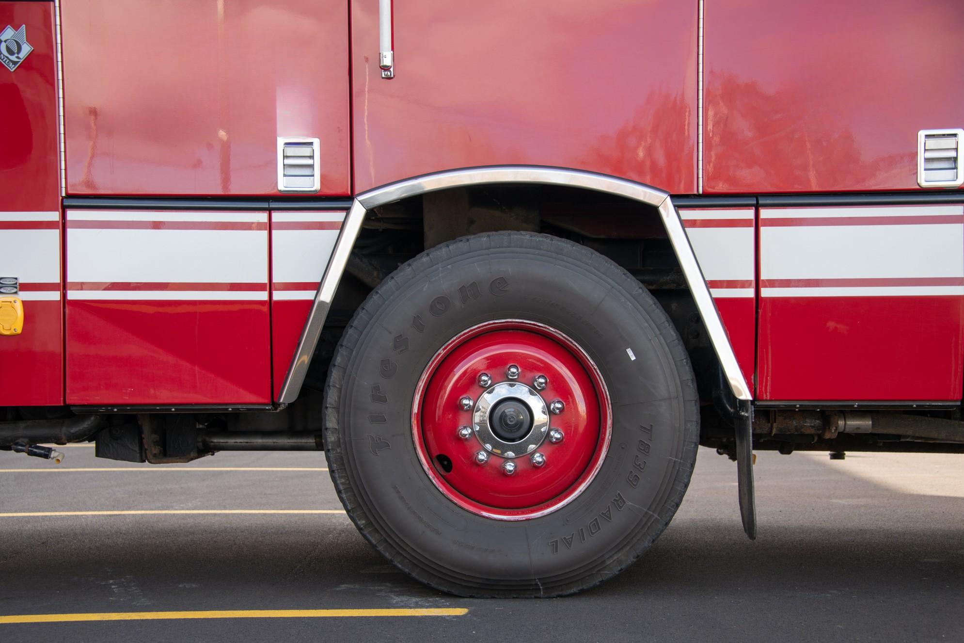 2001 Pierce Quantum Pumper - image 96