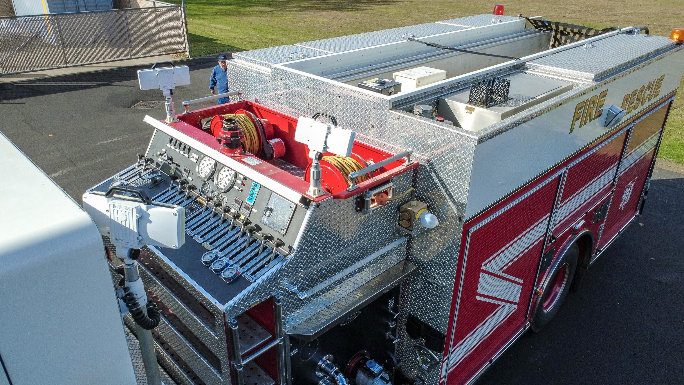 2001 Pierce Quantum Pumper - image 26