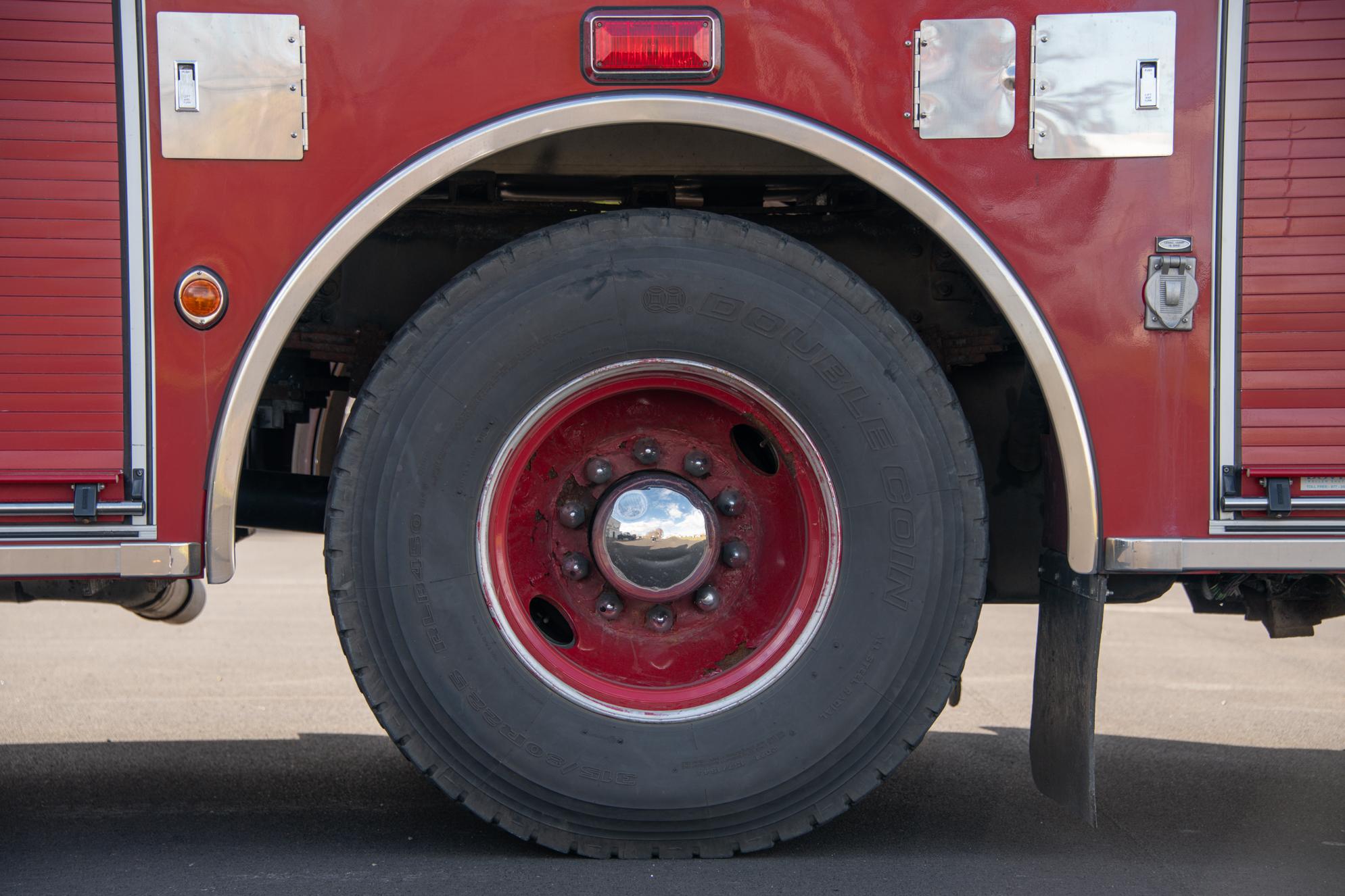2001 Pierce Quantum Pumper - image 98