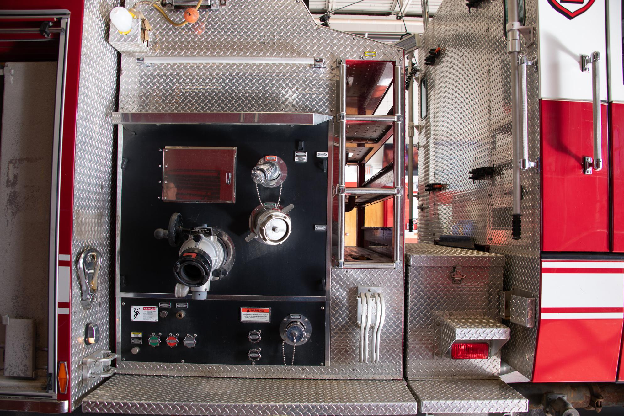 2001 Pierce Quantum Pumper - image 87