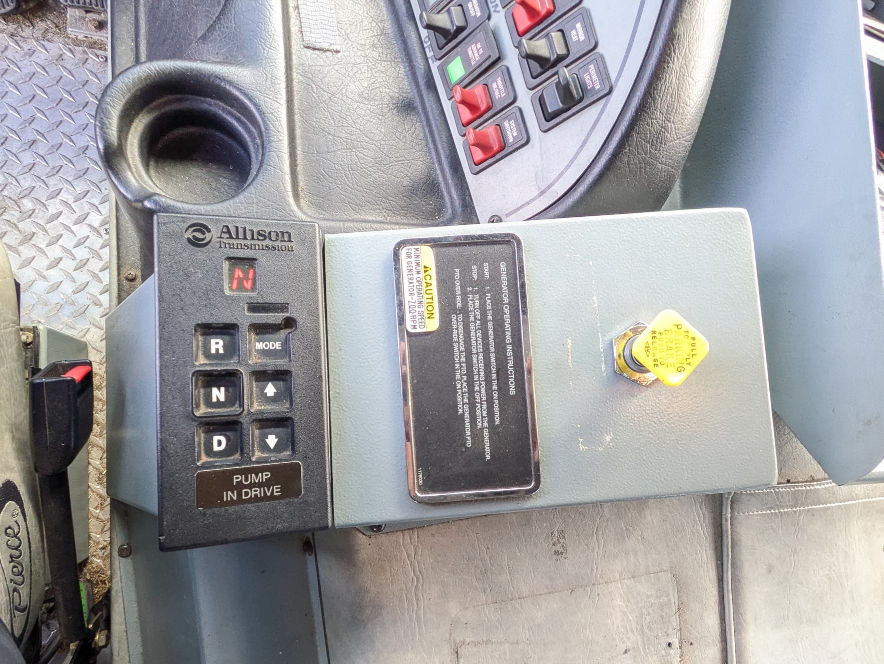2001 Pierce Quantum Pumper - image 64