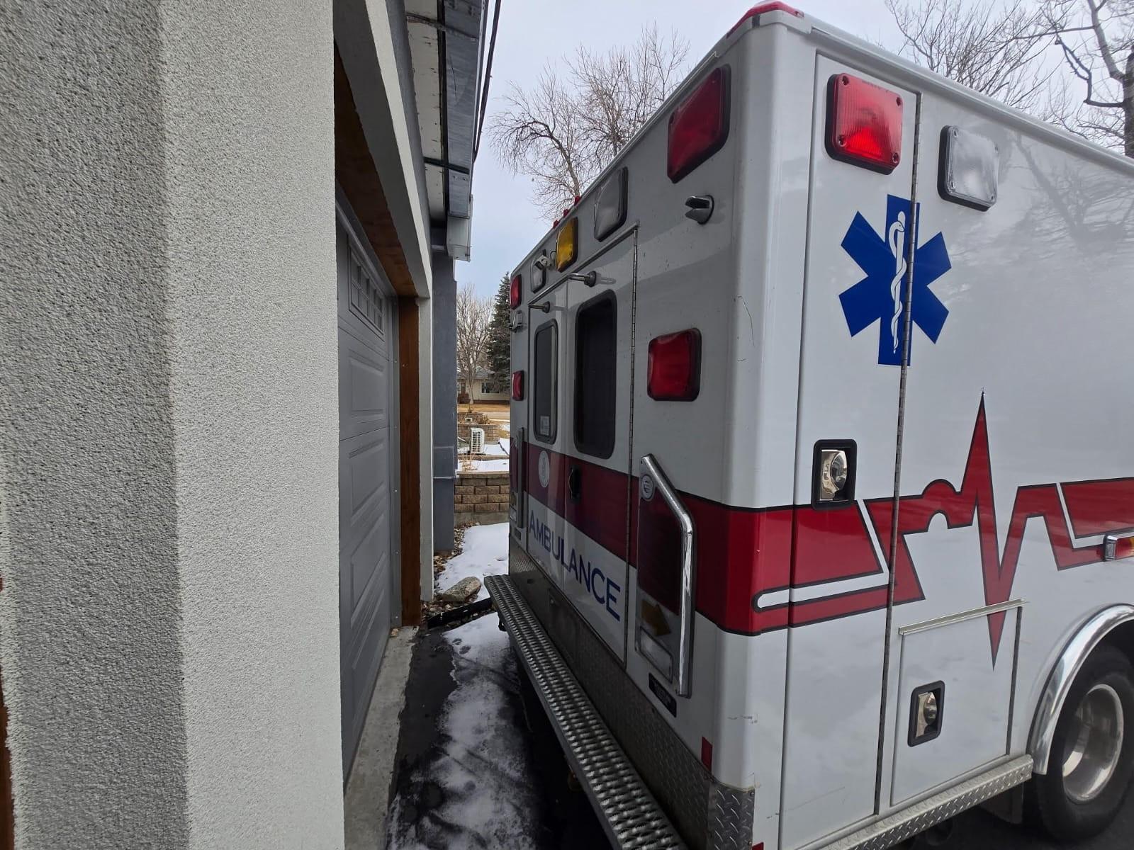 2008 Ford F-350 Wheeled Coach Ambulance (4X4) Type I - image 4
