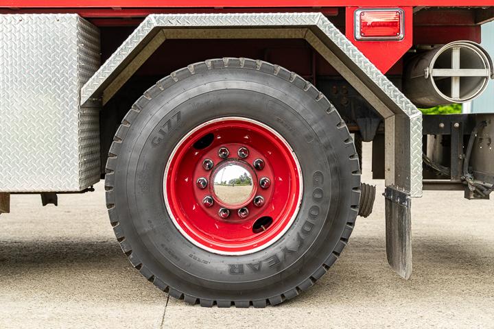 2011 Pierce Freightliner Pumper Tanker - image 27