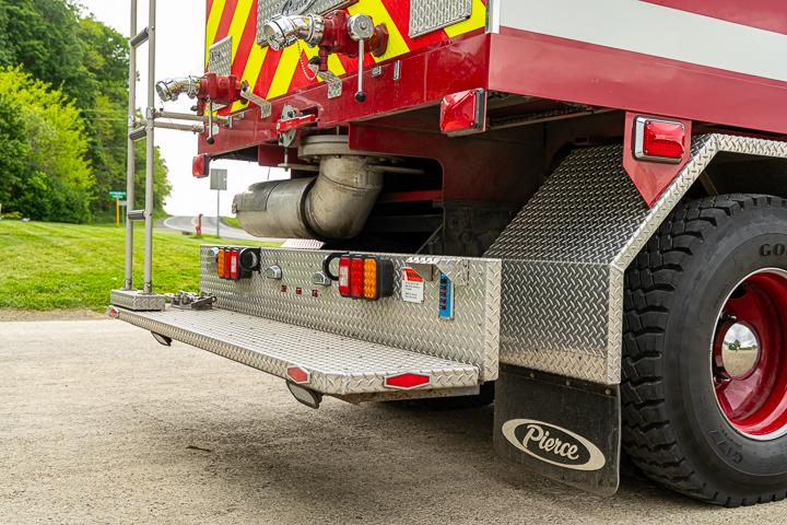 2011 Pierce Freightliner Pumper Tanker - image 12