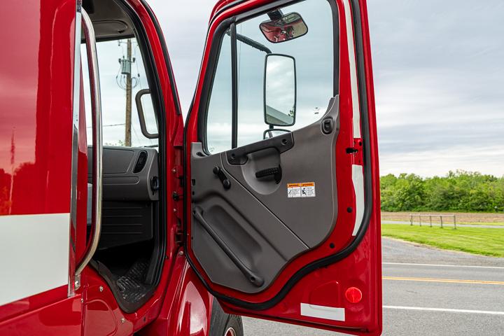 2011 Pierce Freightliner Pumper Tanker - image 32