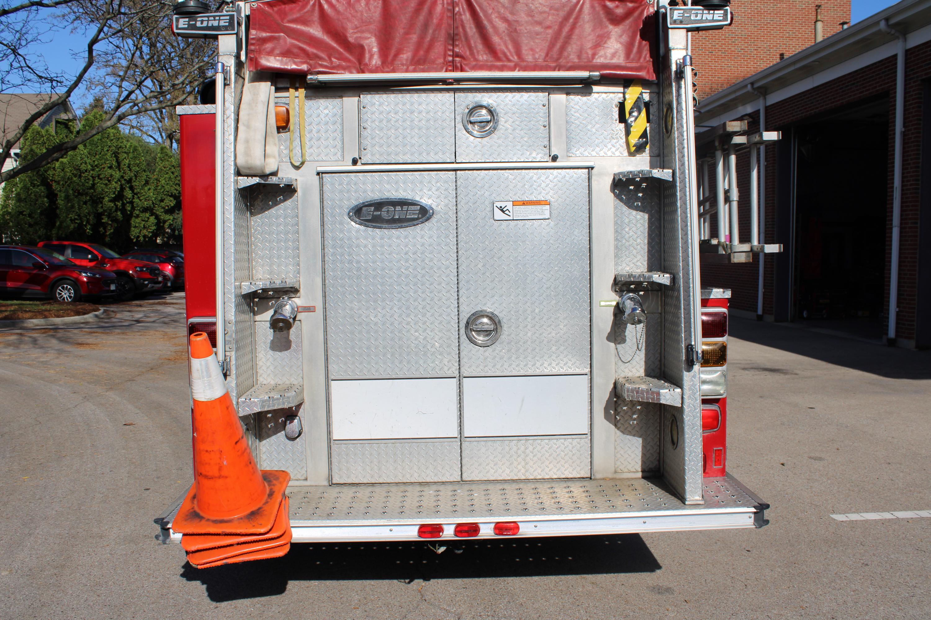 2004 E-One Cyclone Engine - image 8