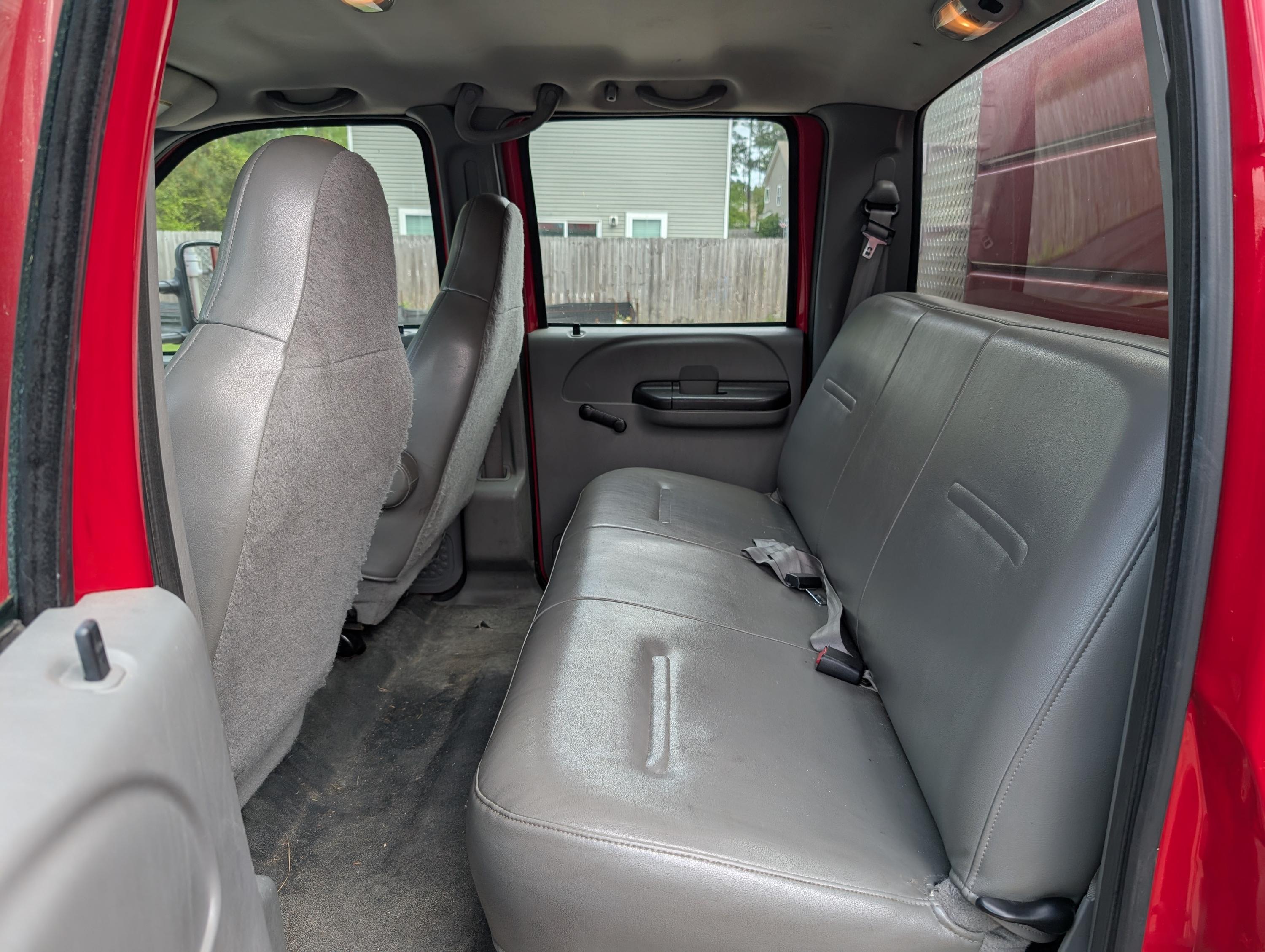 2005 Ford F550 rescue/brush unit - image 12