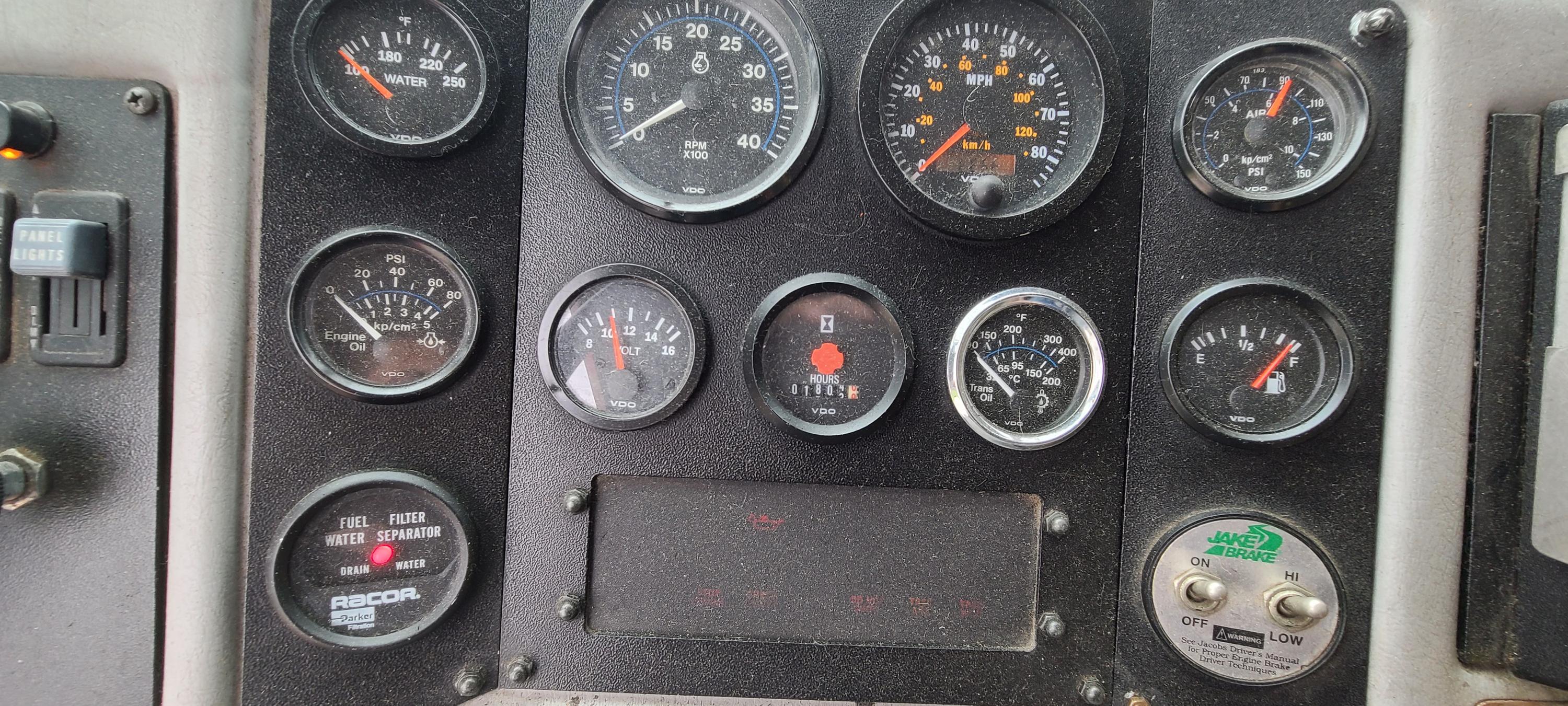 1997 HME 75' Quint - image 22