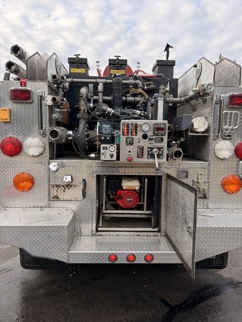 1996 Freightliner FL70 Attack 4x4 Wildland Unit - image 6