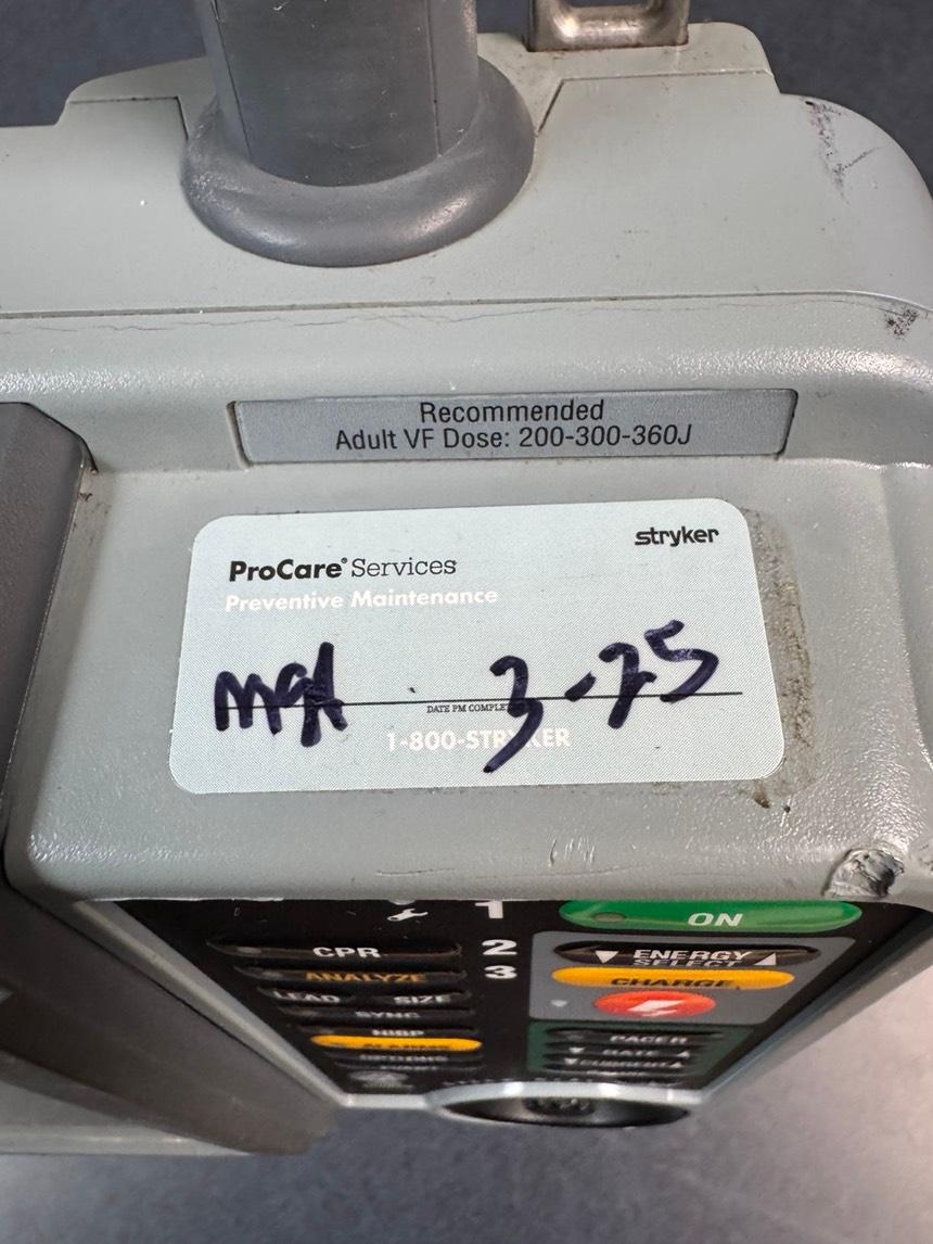 Physio Control Lifepak 15 V2 - image 3