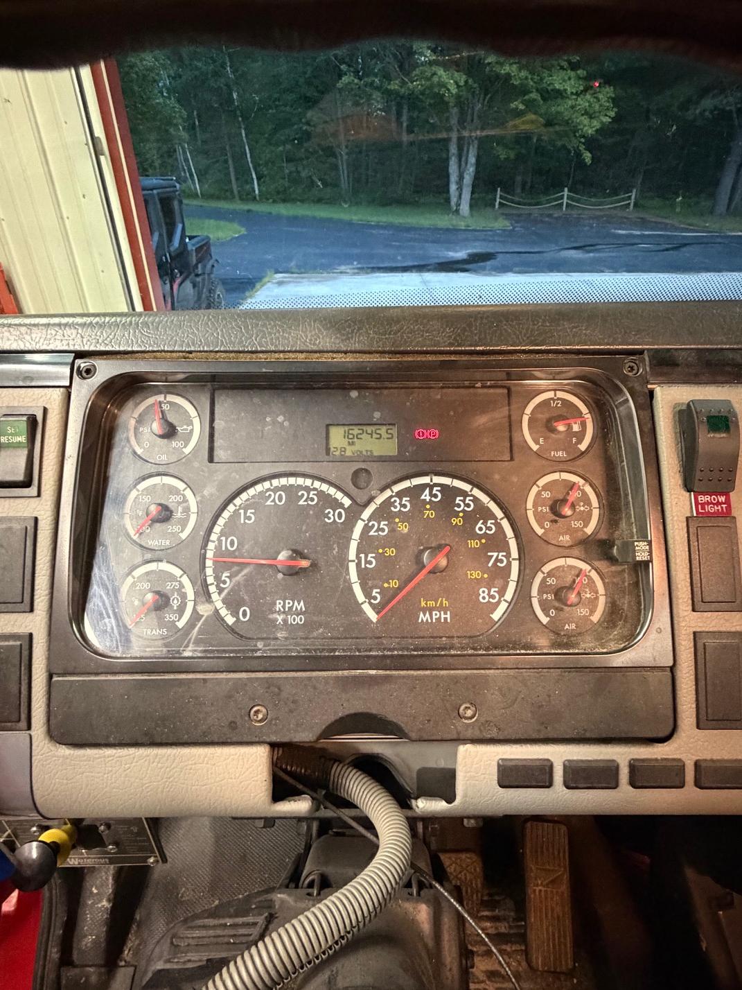 2001 Freightliner Pumper - image 23