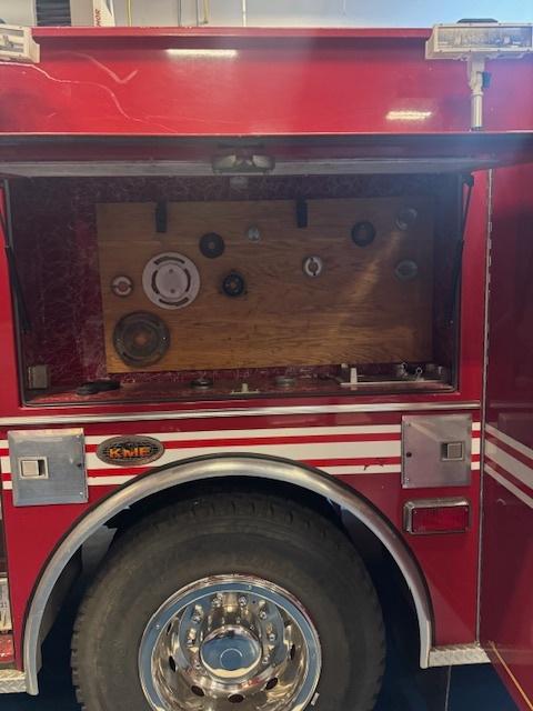 1999 KME International 4x4 Pumper - image 18