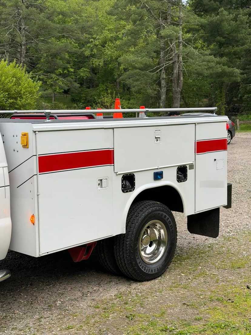 2003 Ford Command Unit — photo 3