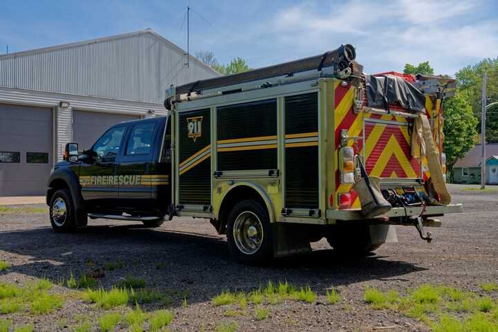 2015 Ford 4x4 Mini Pumper — photo 6