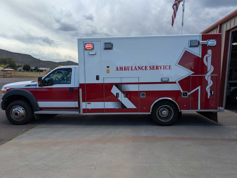 2012 PL-Custom Ford 4x4 Type I Ambulance — photo 3