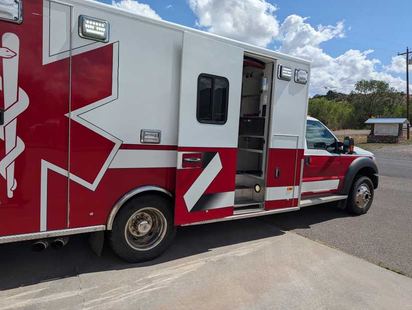 2012 PL-Custom Ford 4x4 Type I Ambulance — photo 5