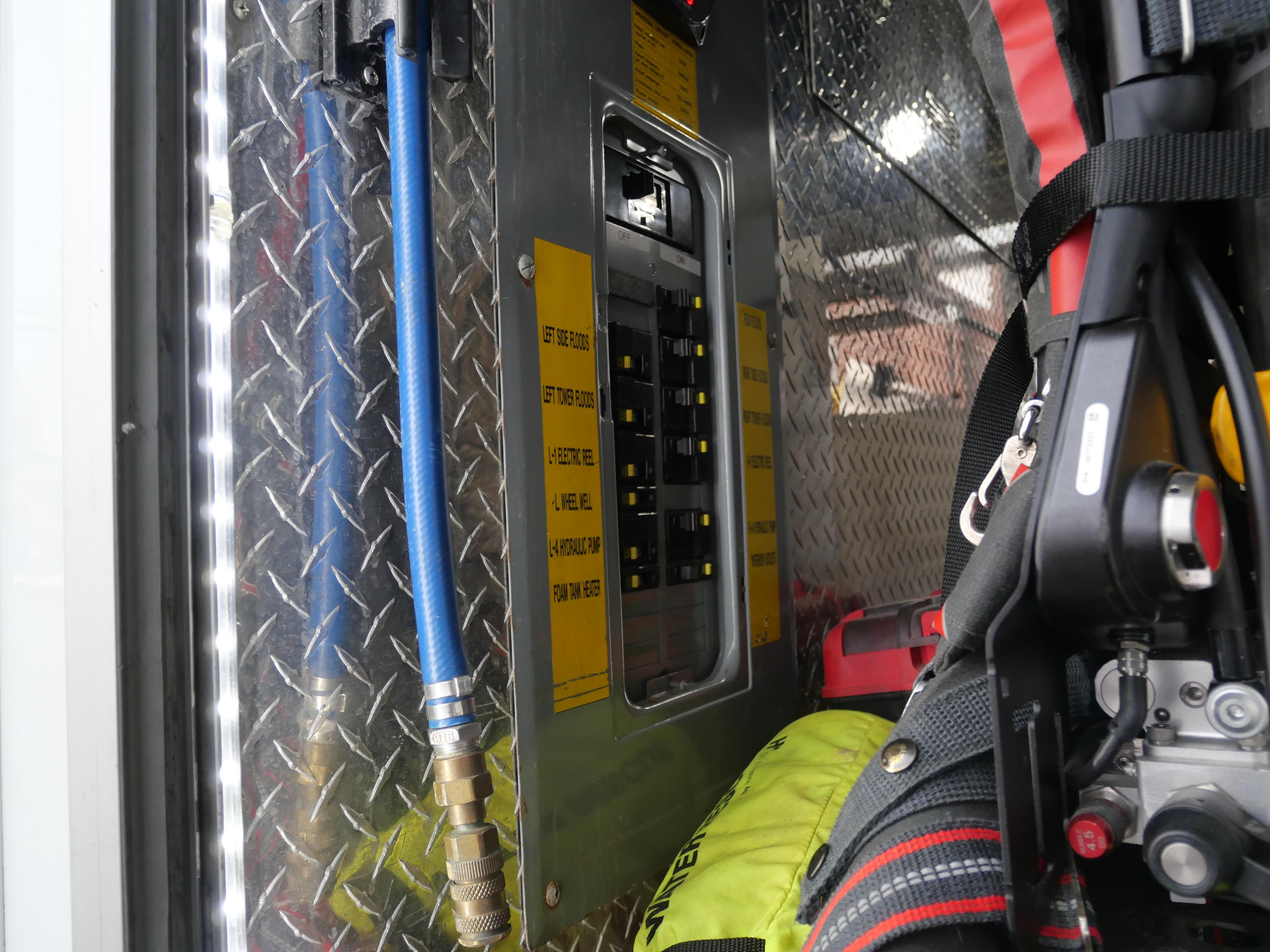 2009 Rescue 1 Spartan Heavy Rescue - image 21