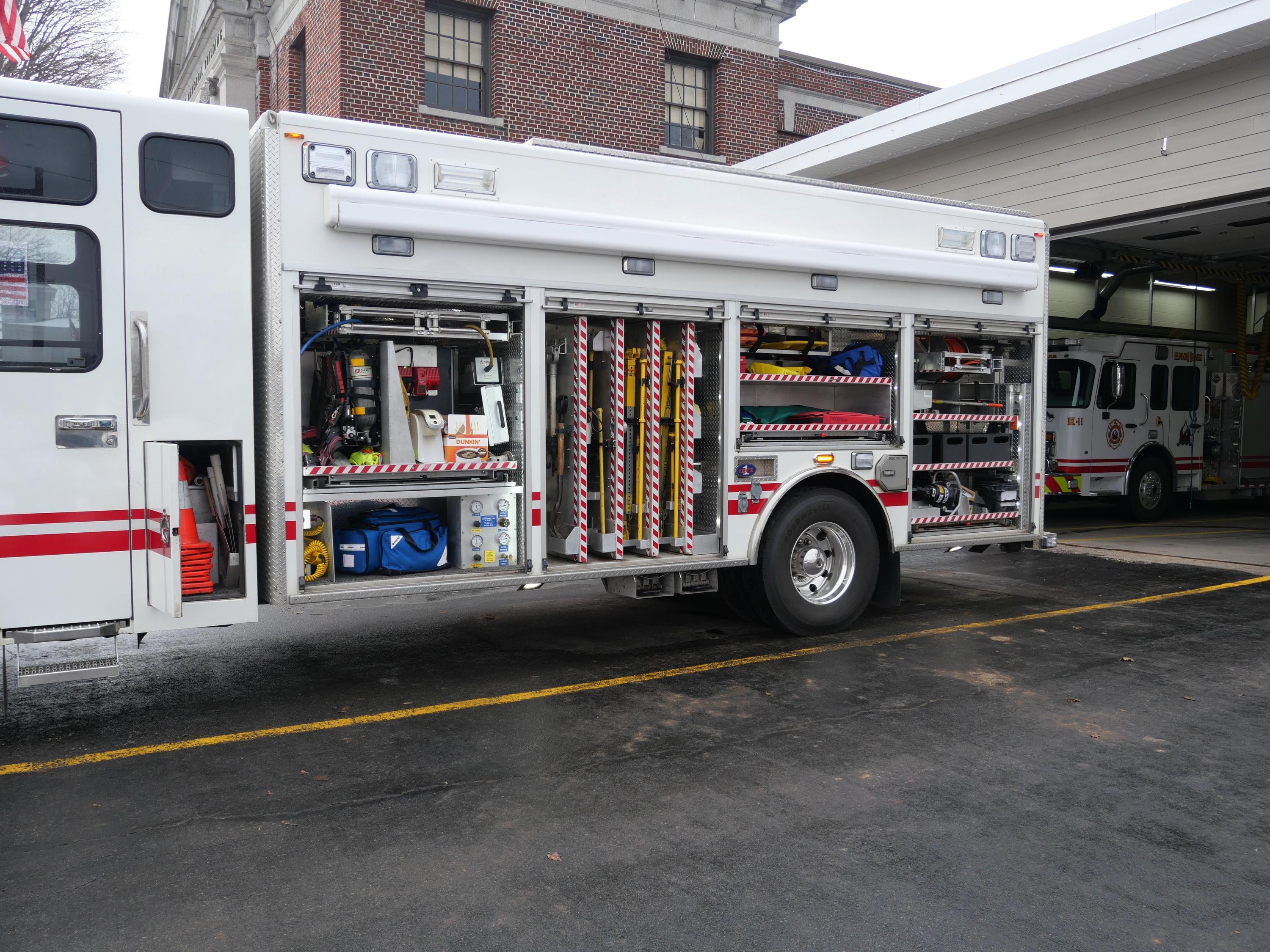 2009 Rescue 1 Spartan Heavy Rescue - image 10