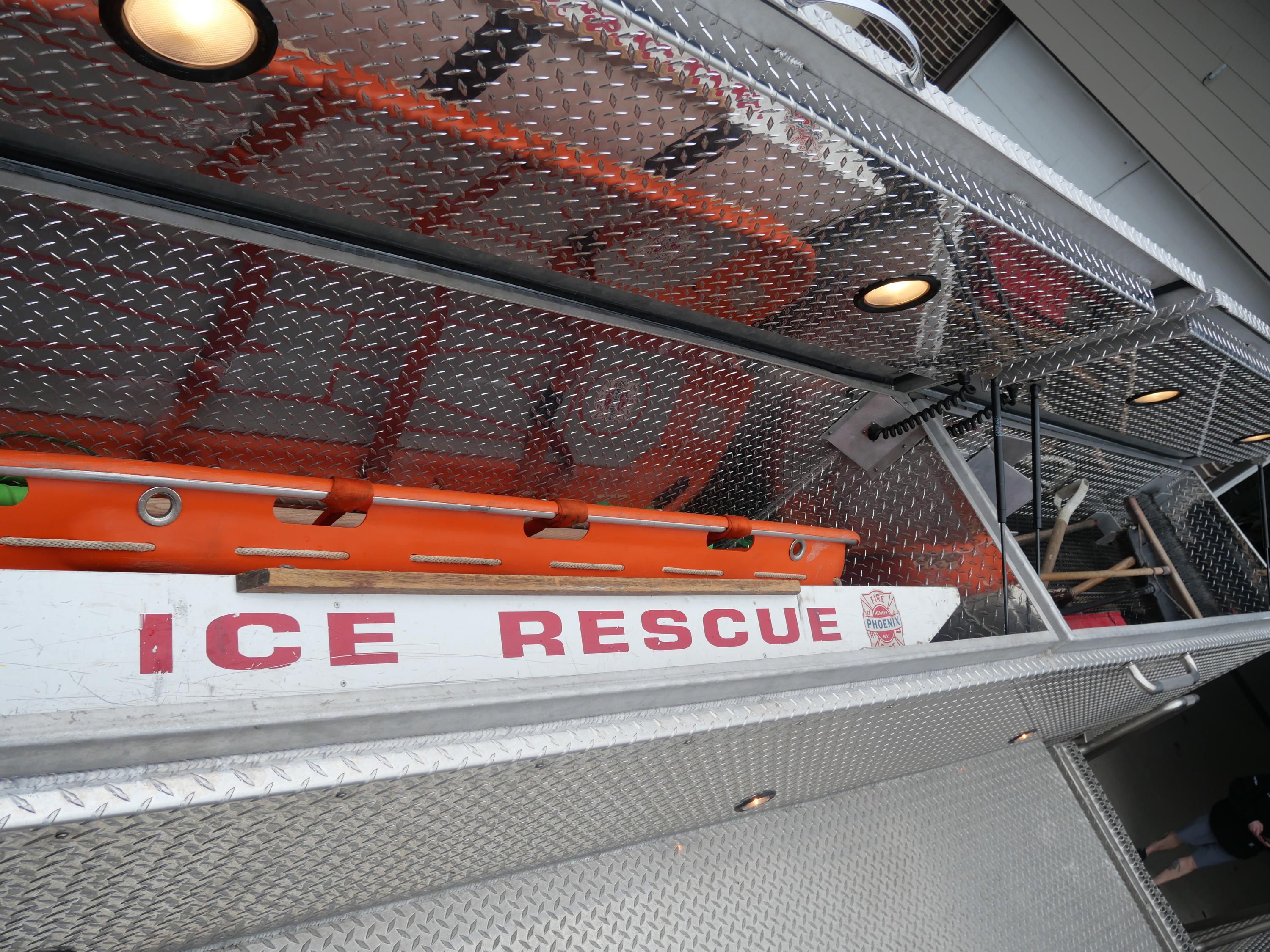 2009 Rescue 1 Spartan Heavy Rescue - image 37