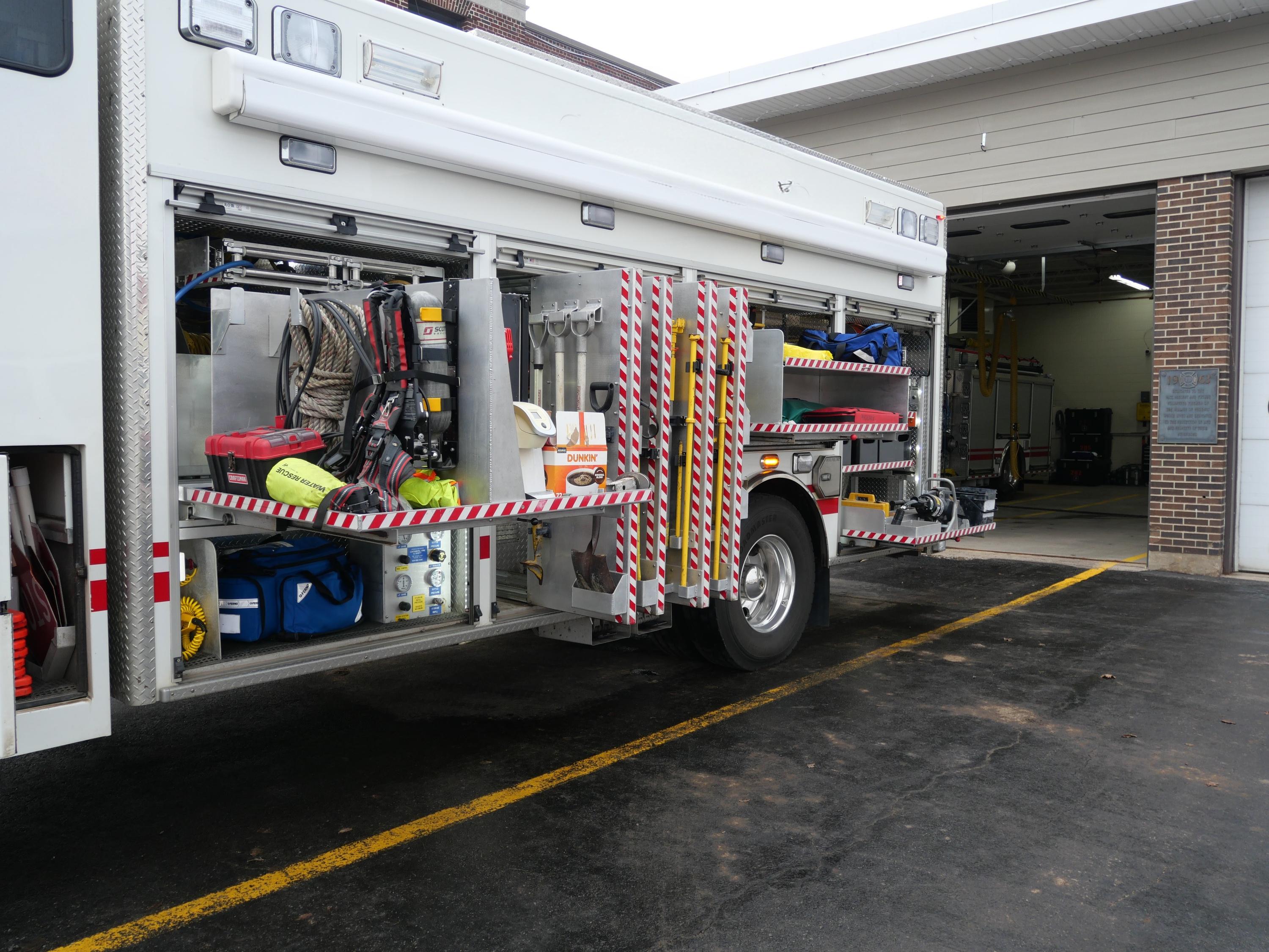 2009 Rescue 1 Spartan Heavy Rescue - image 12