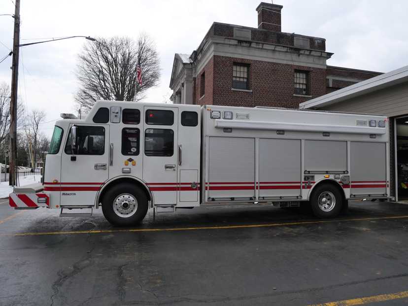 2009 Rescue 1 Spartan Heavy Rescue — photo 8