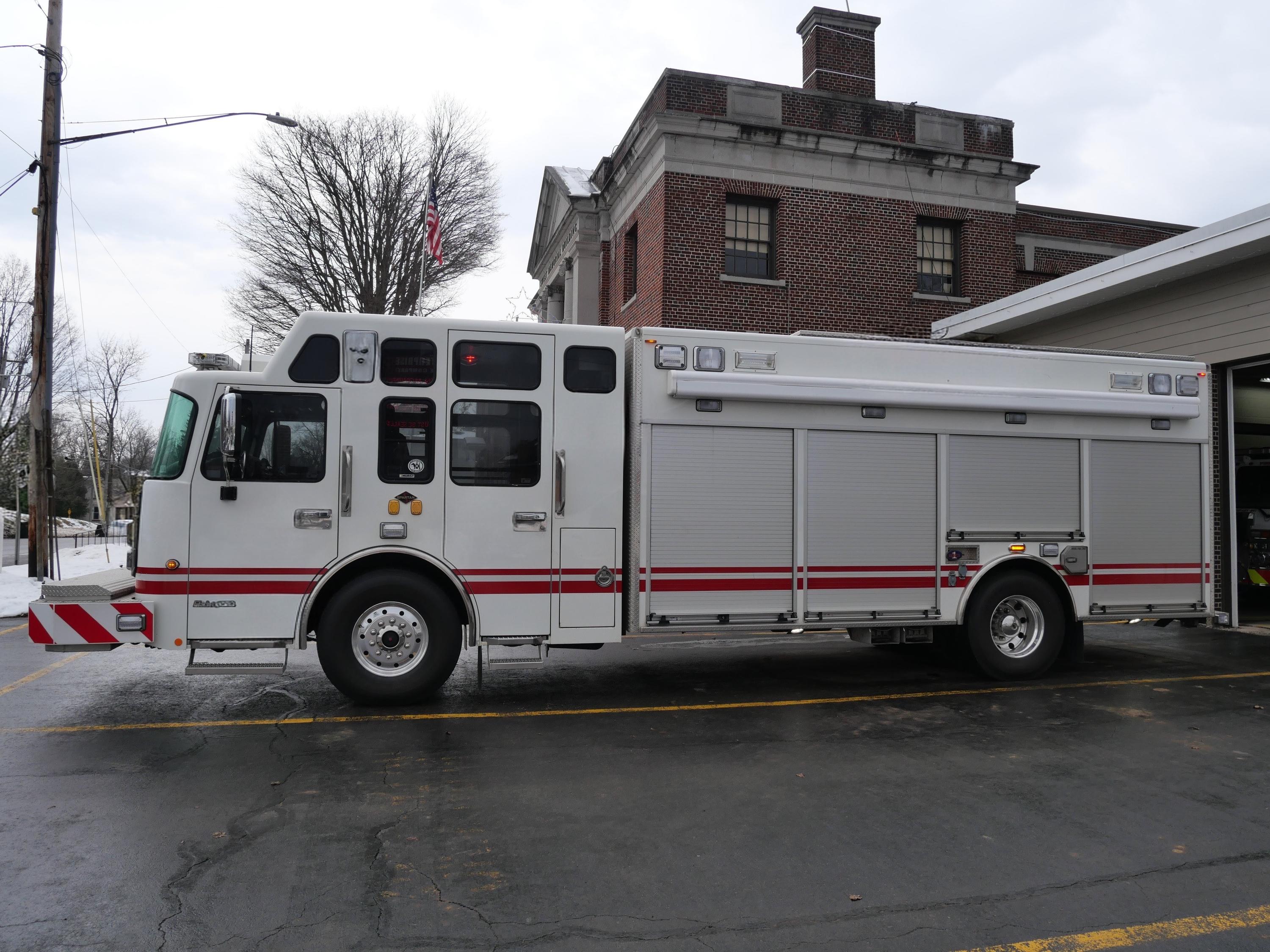 2009 Rescue 1 Spartan Heavy Rescue - image 8