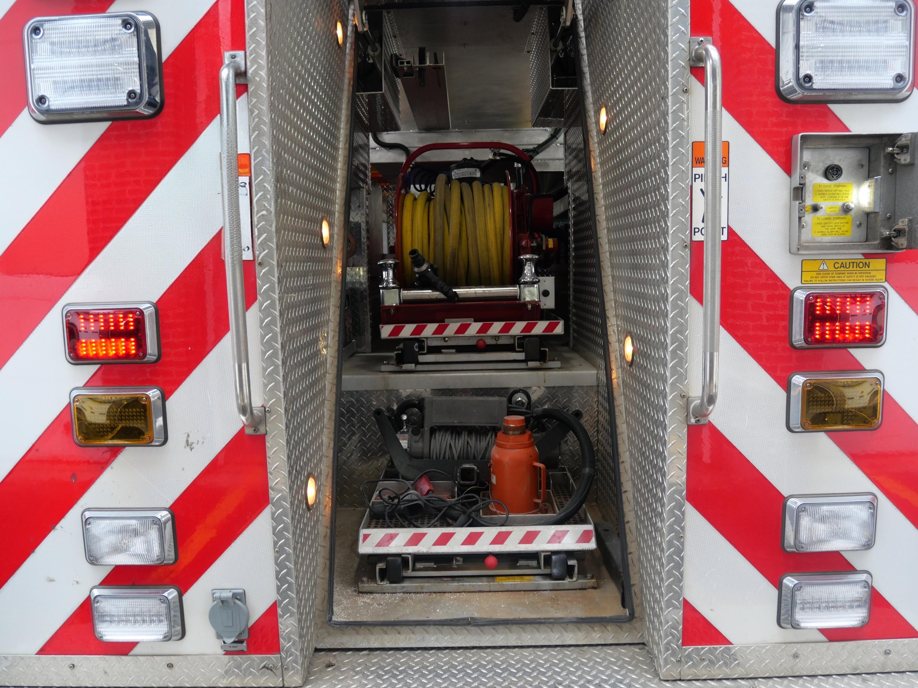 2009 Rescue 1 Spartan Heavy Rescue - image 31
