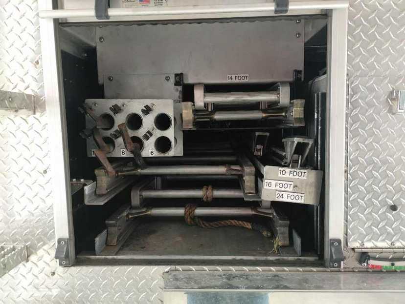 2001 KME 95' Aerial — photo 6