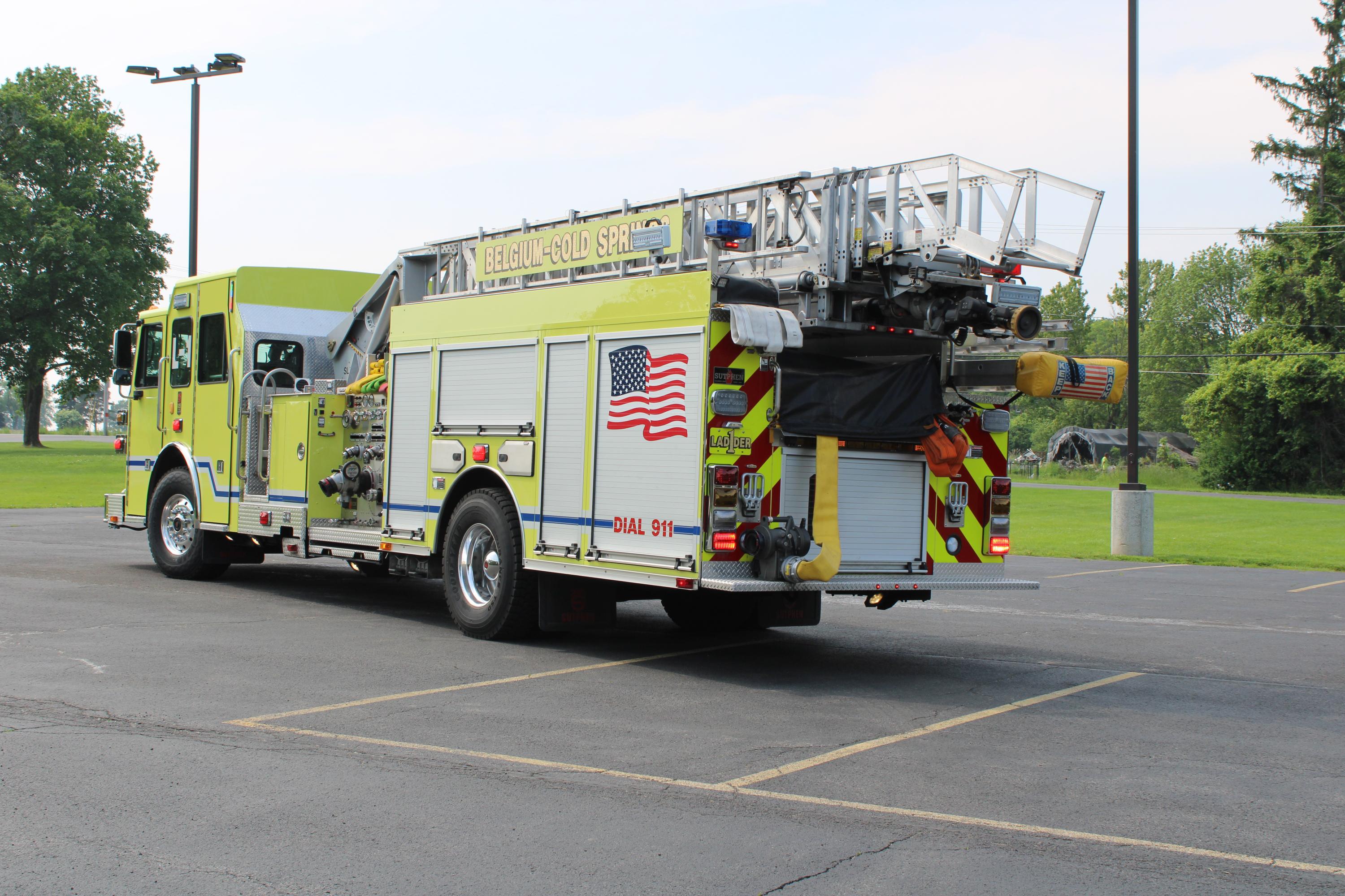 2015 Sutphen SL75 75' Quint - image 6