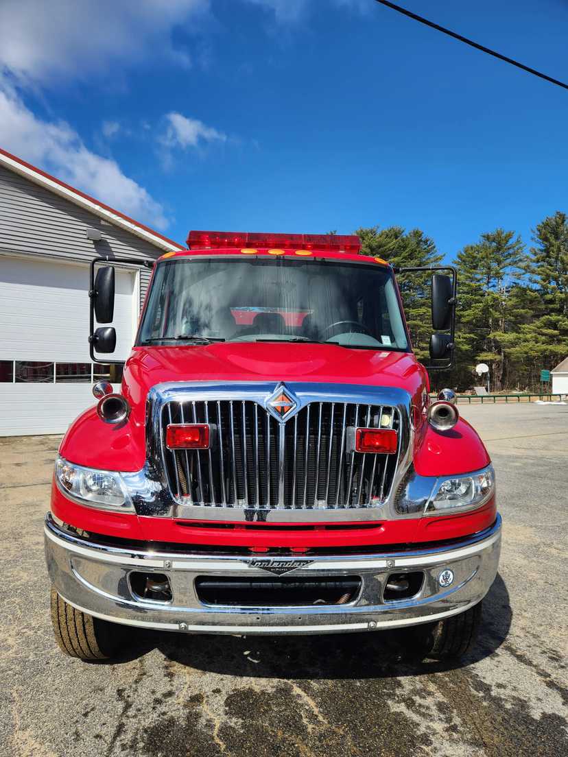 2005 Pierce International Pumper — photo 2