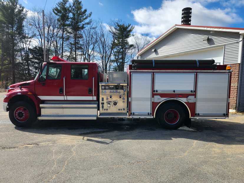 2005 Pierce International Pumper — photo 3
