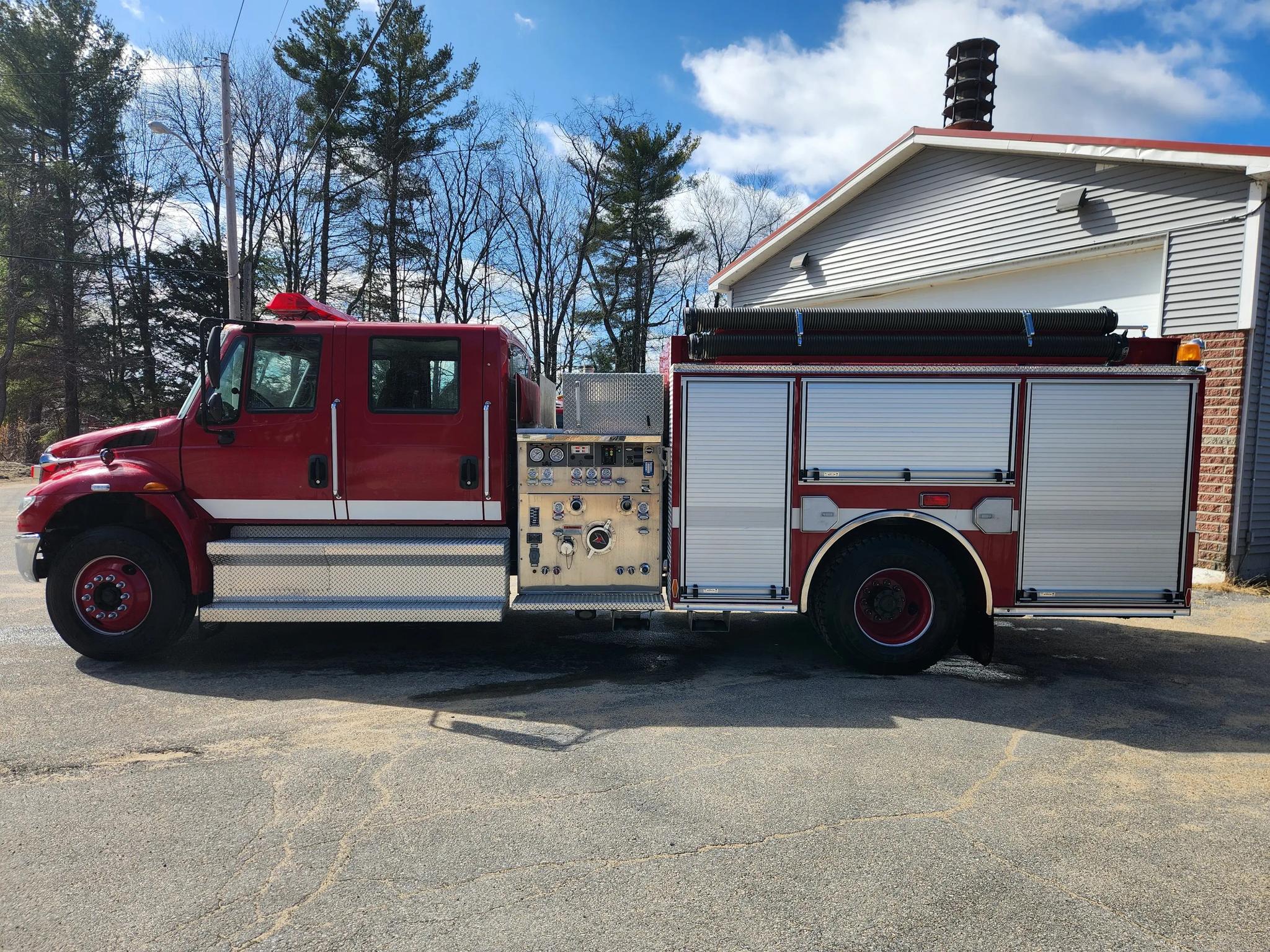 2005 Pierce International Pumper - image 3