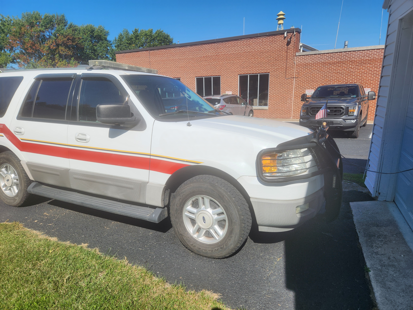2003 Ford Expedition 4x4 Command Unit