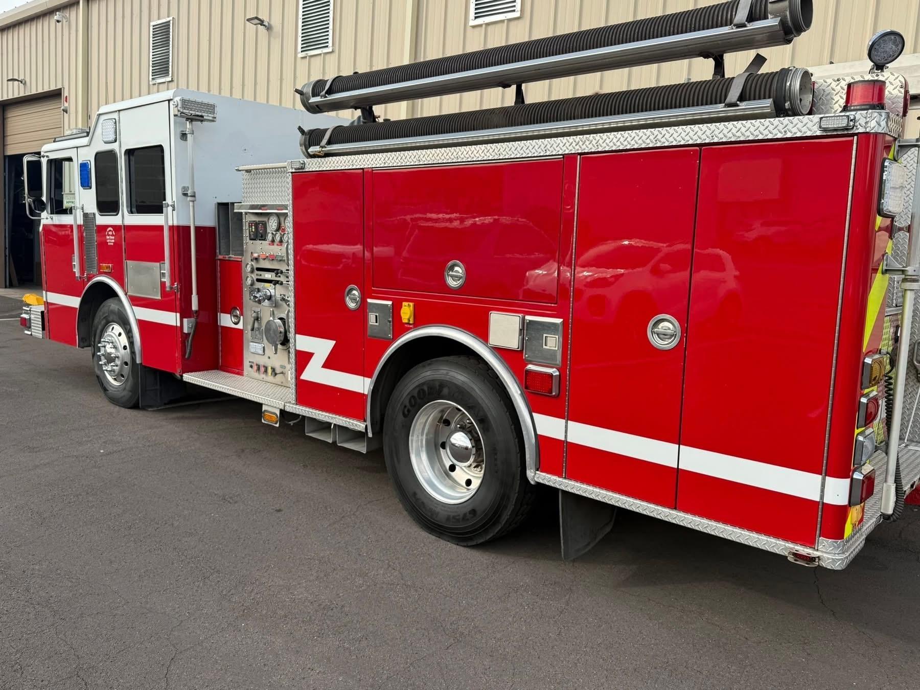 2001 KME Panther Pumper - image 2