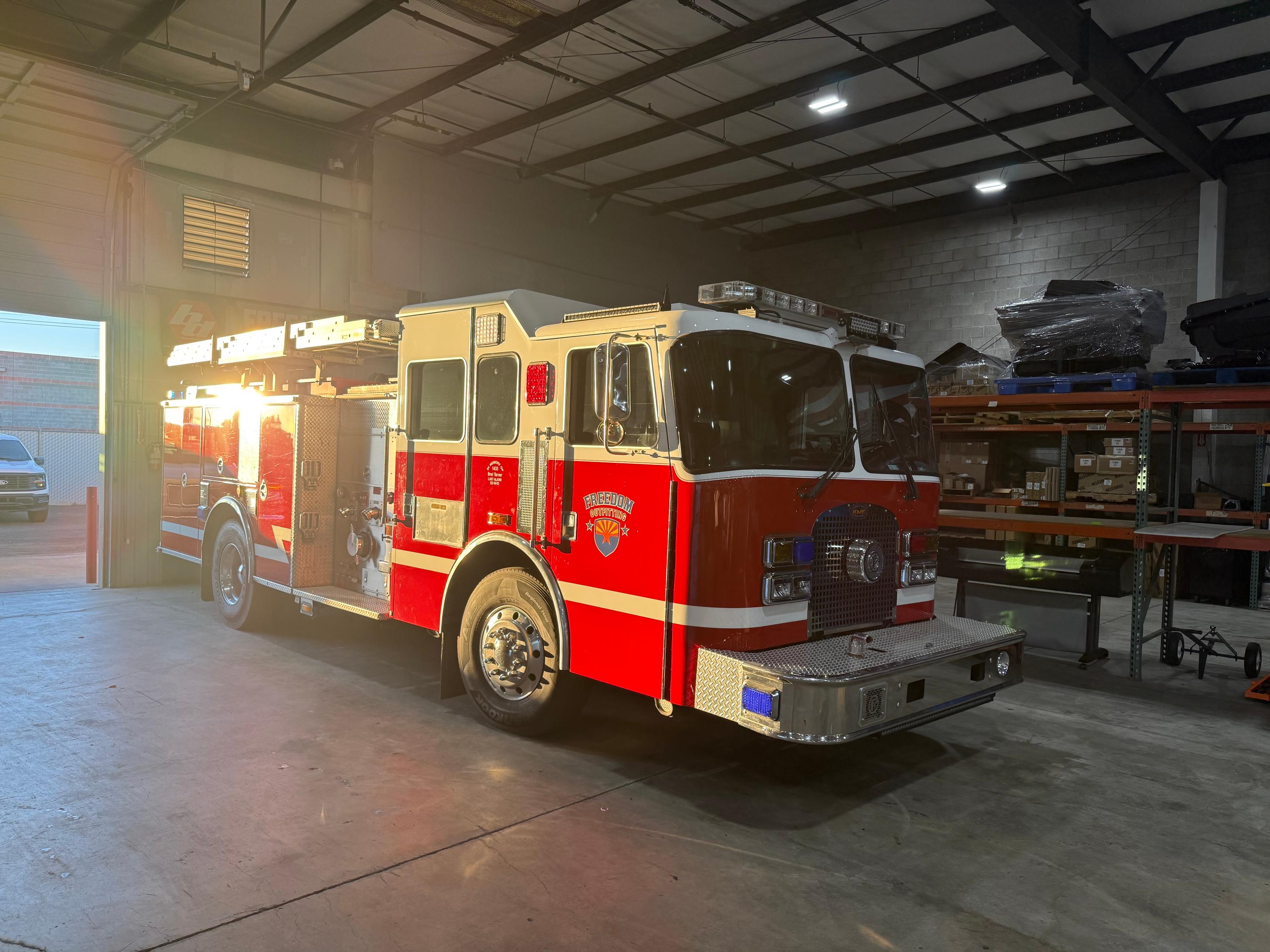 2001 KME Panther Pumper - image 38