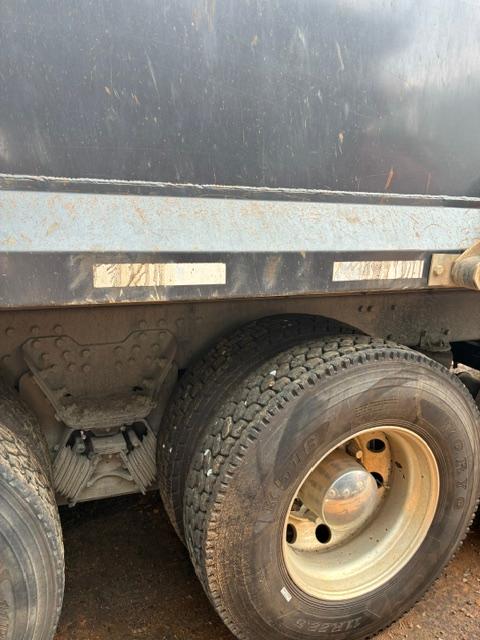 2019 Kenworth T680 Dump Truck - image 18