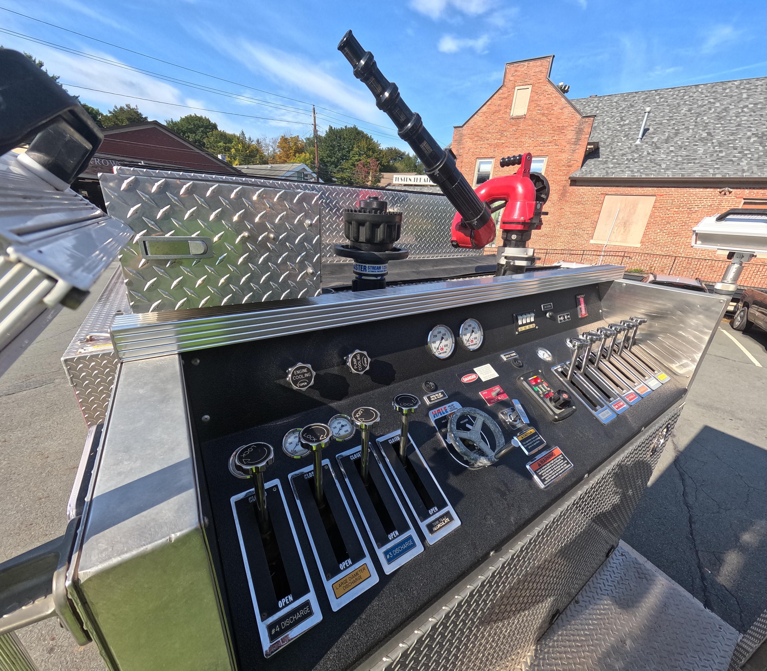 2009 Rosenbauer HME Pumper Tanker - image 47