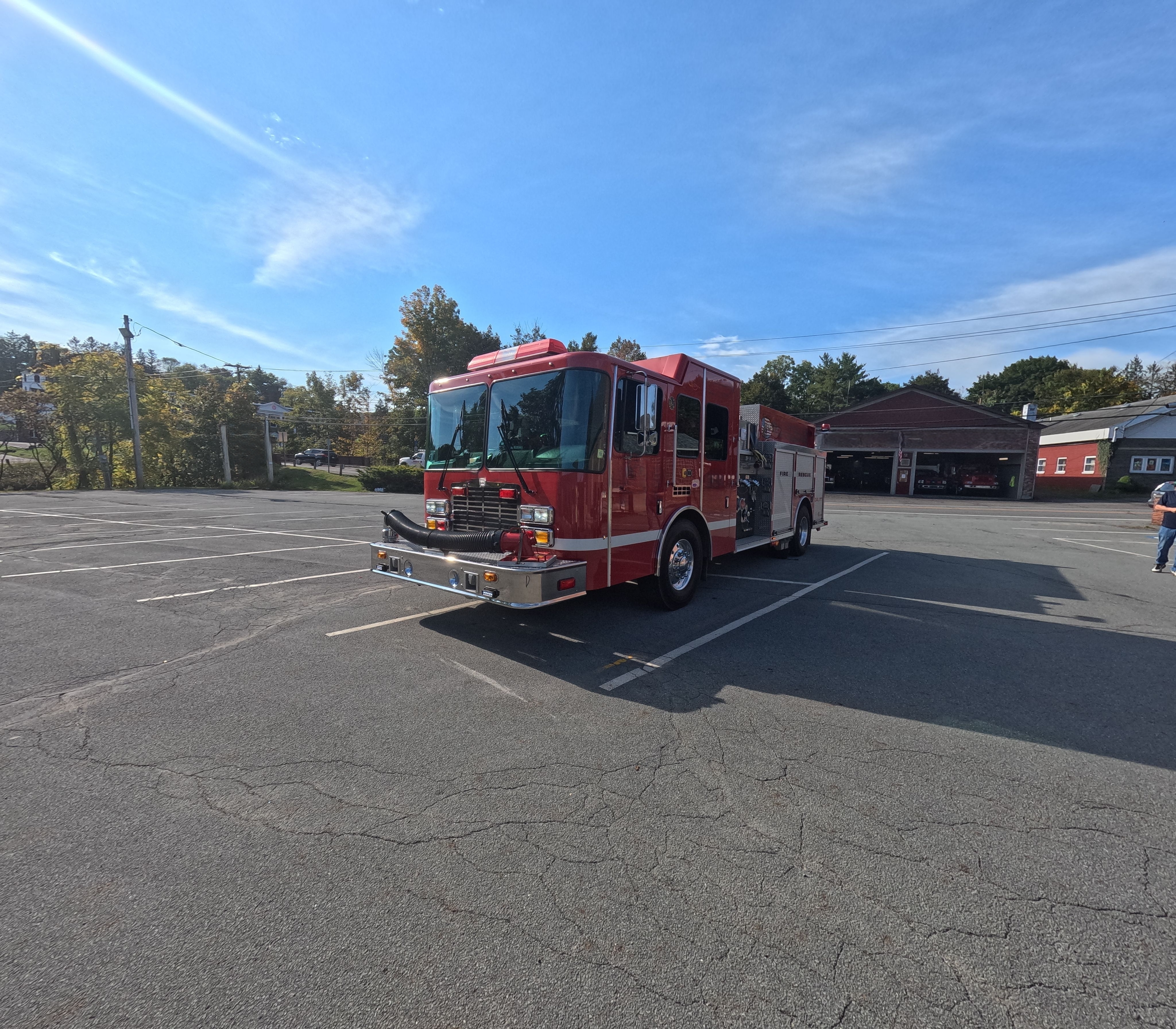 2009 Rosenbauer HME Pumper Tanker - image 2