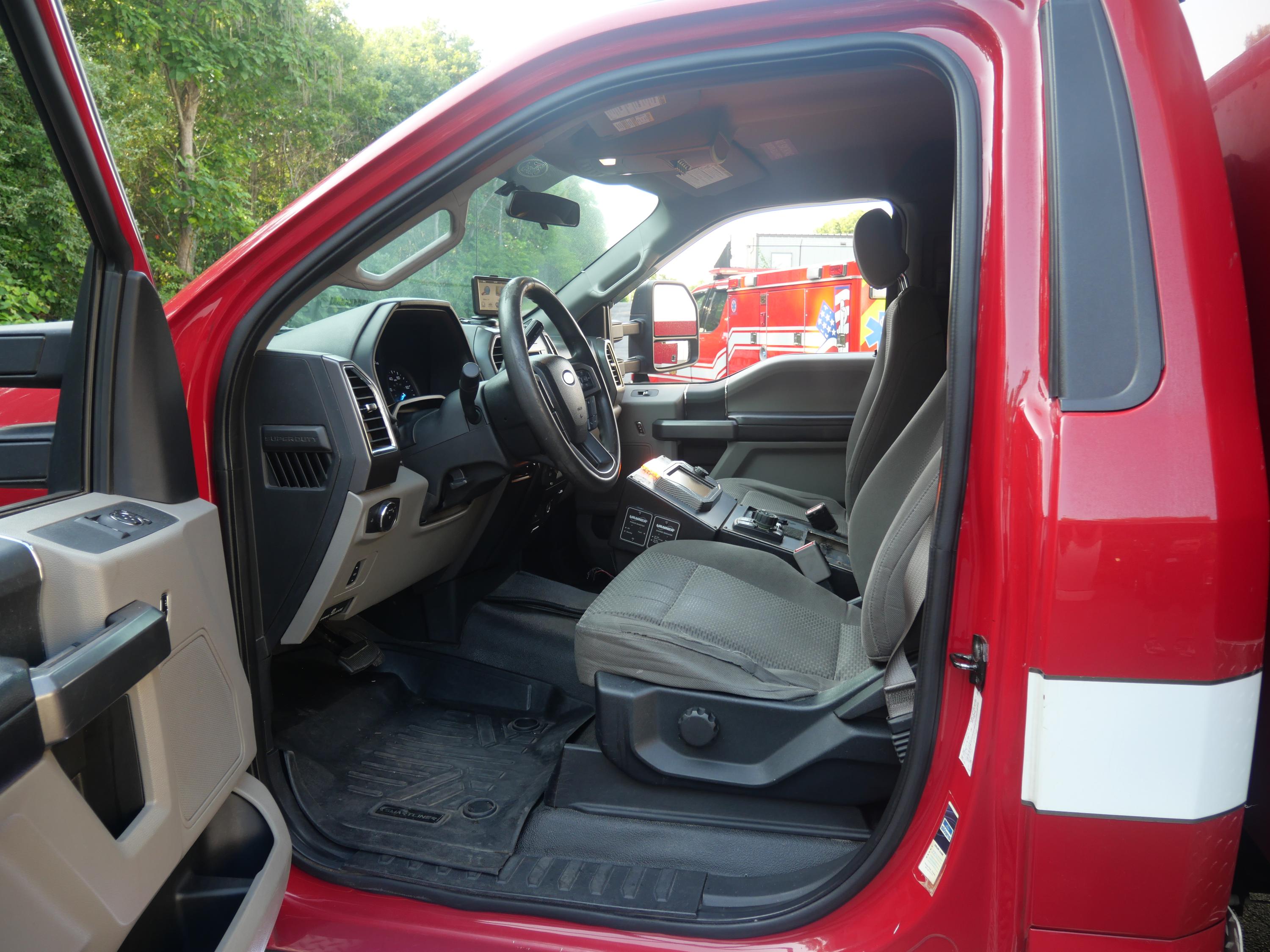 2017 Road Rescue Ford 4x4 Type I Ambulance - image 32