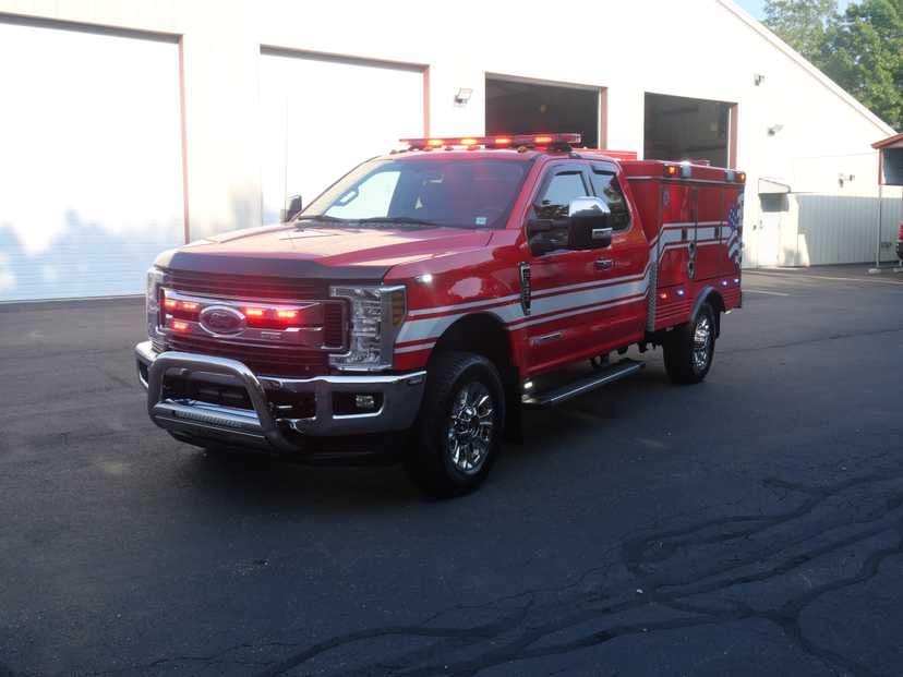 2019 Ford F350 4x4 Light Rescue — photo 4