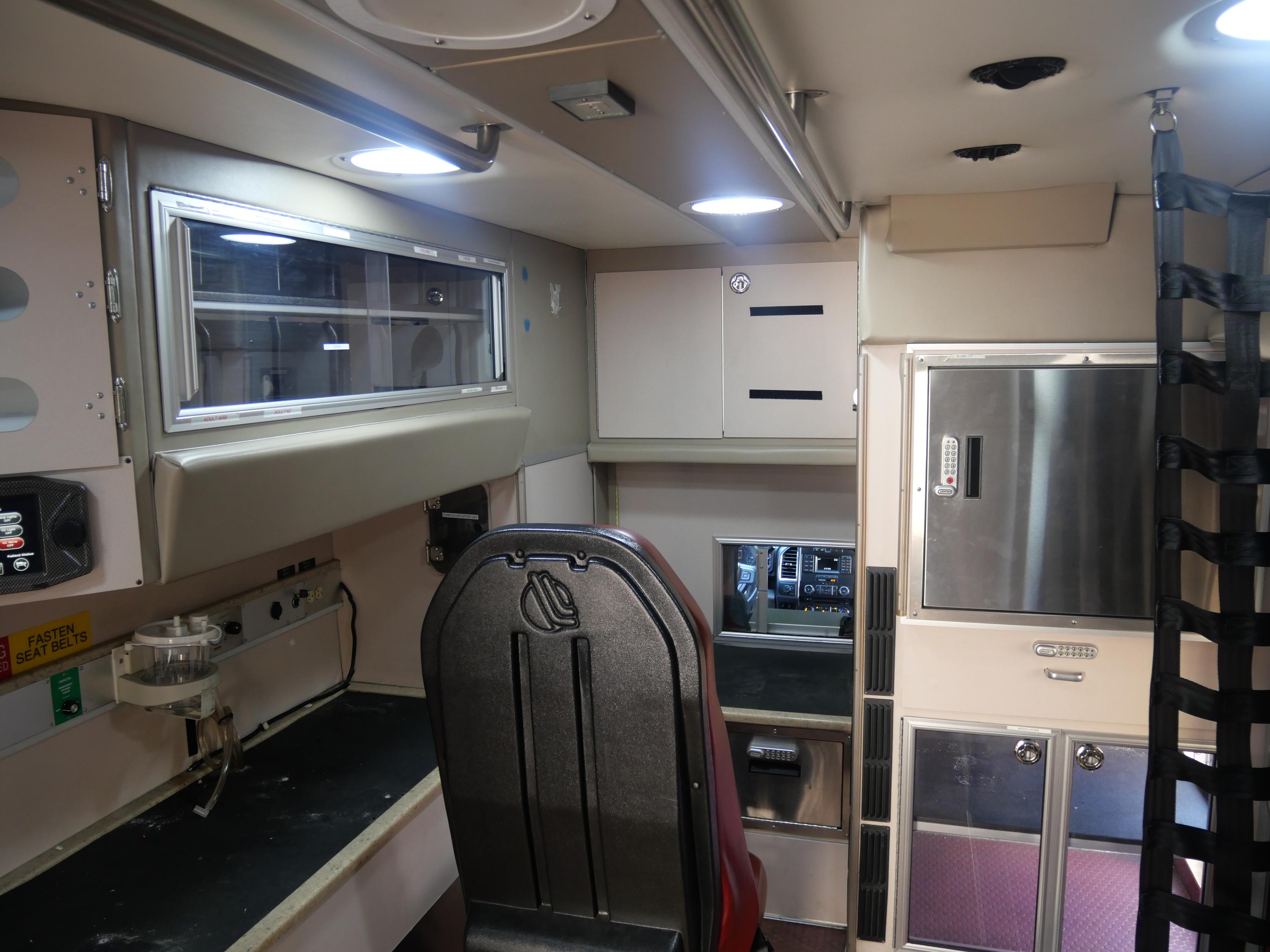 2017 Road Rescue Ford 4x4 Type I Ambulance - image 14