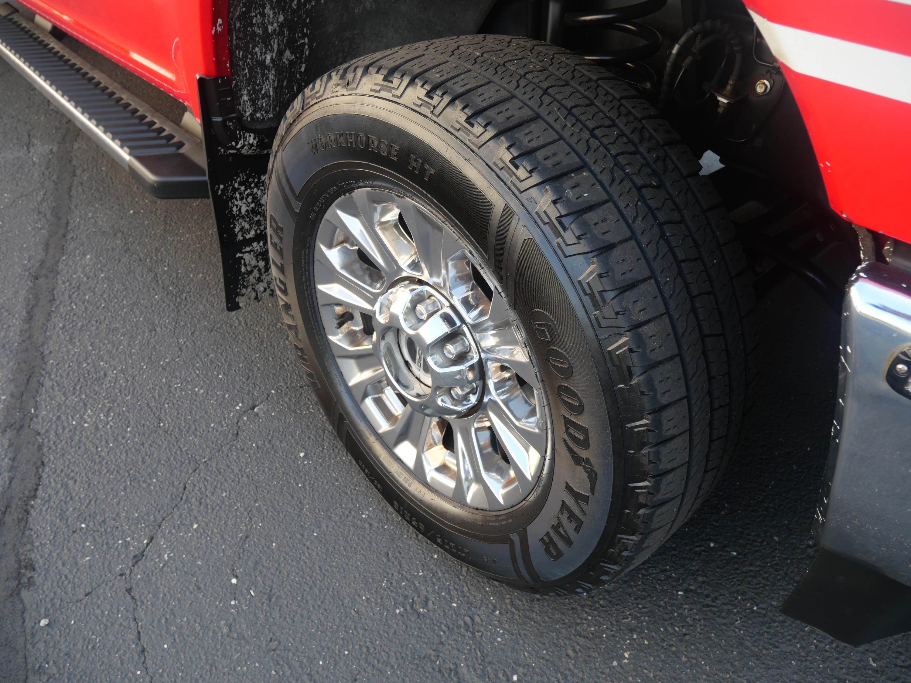 2019 Ford F350 4x4 Light Rescue - image 20