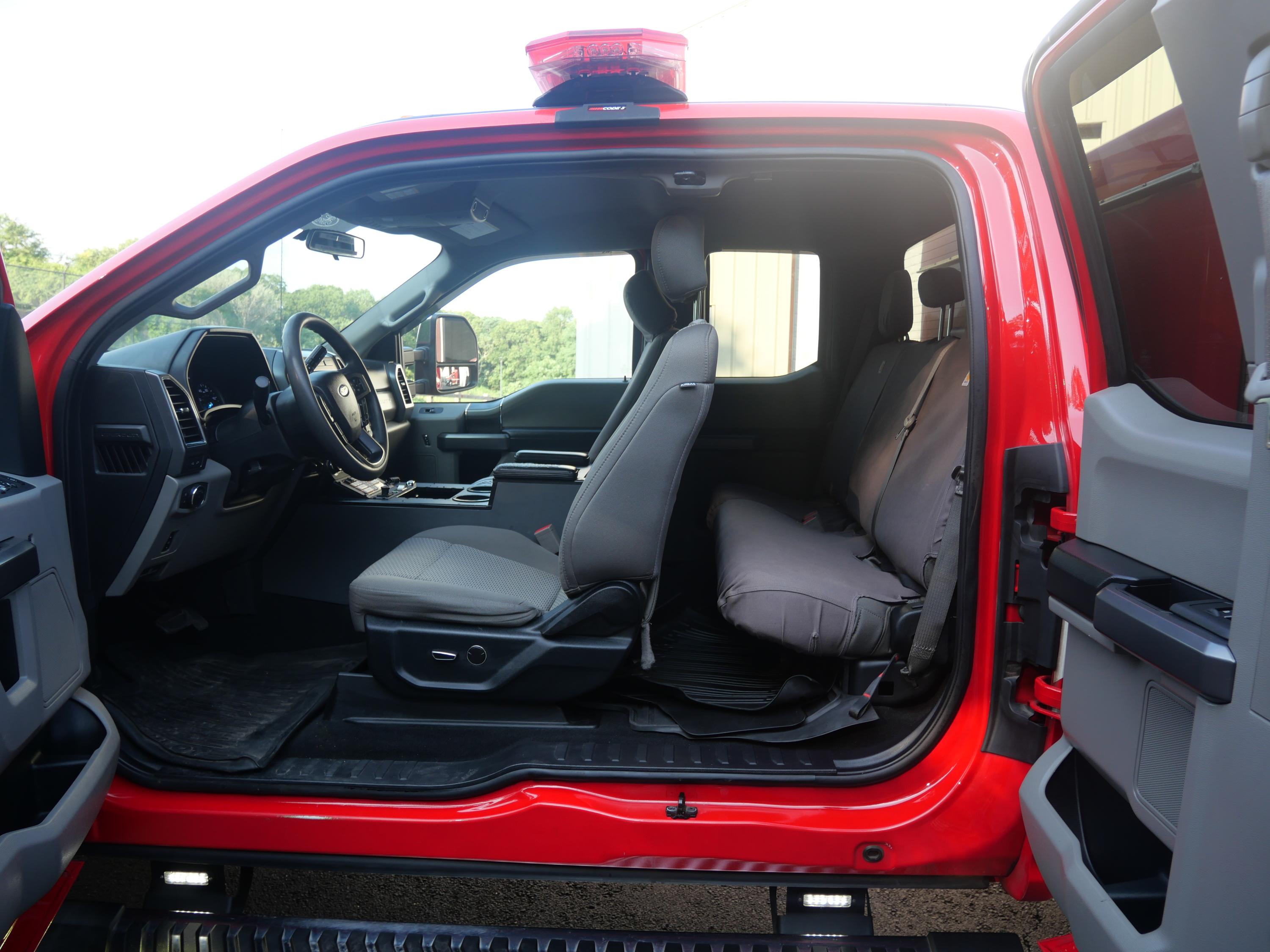 2019 Ford F350 4x4 Light Rescue - image 24