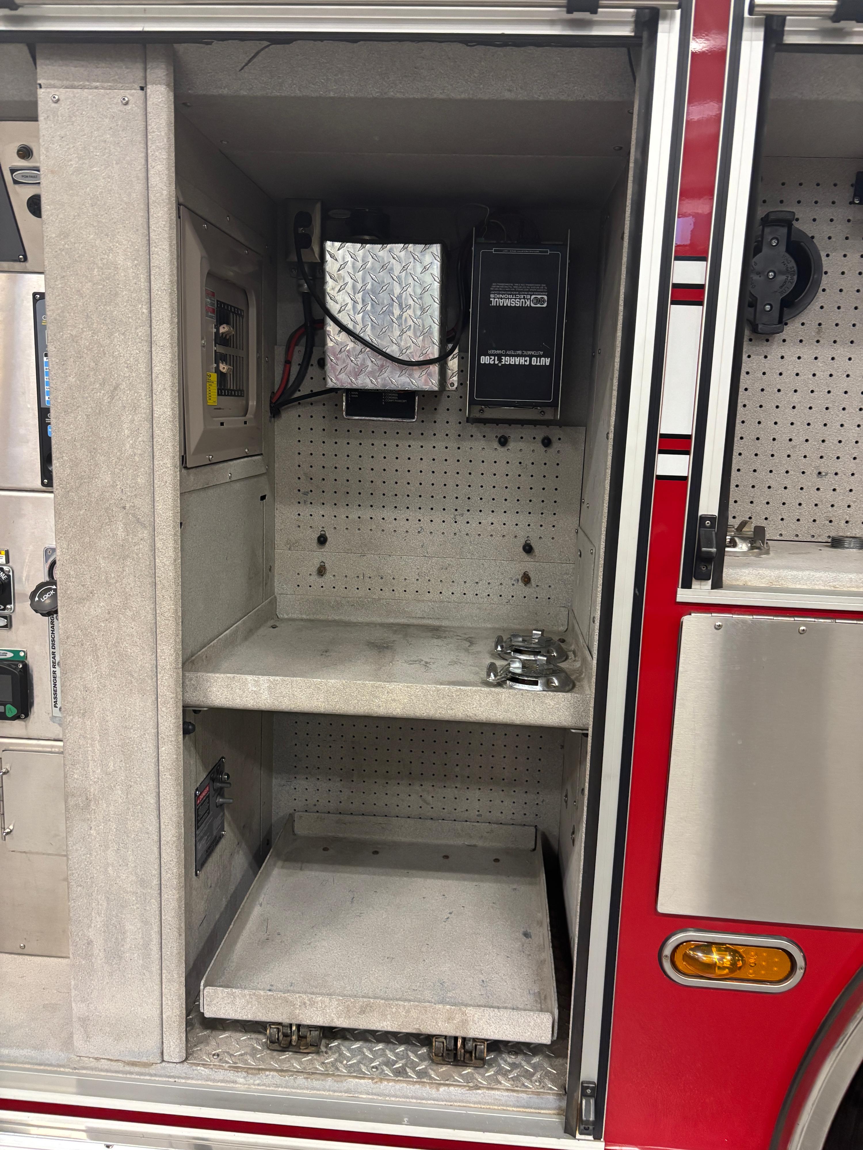 2010 Pierce Impel Pumper Tanker - image 21