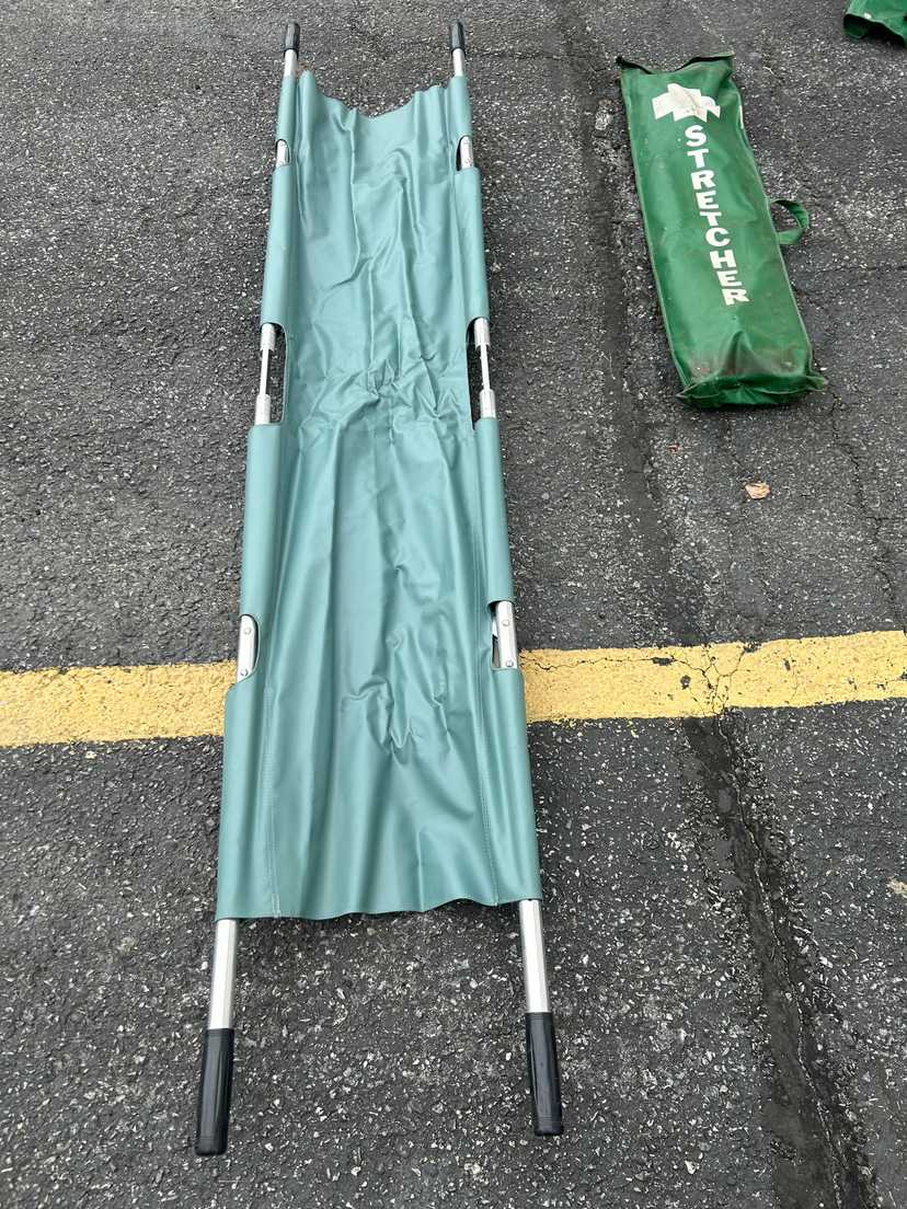 Medical Foldable Patient Transfer Stretcher Portable Rescue Stretcher — photo 4