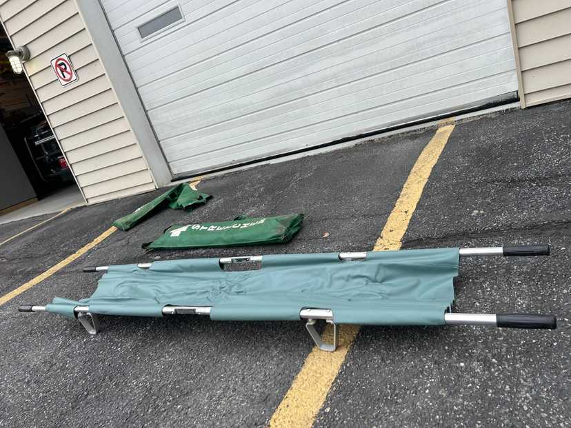 Medical Foldable Patient Transfer Stretcher Portable Rescue Stretcher — photo 5