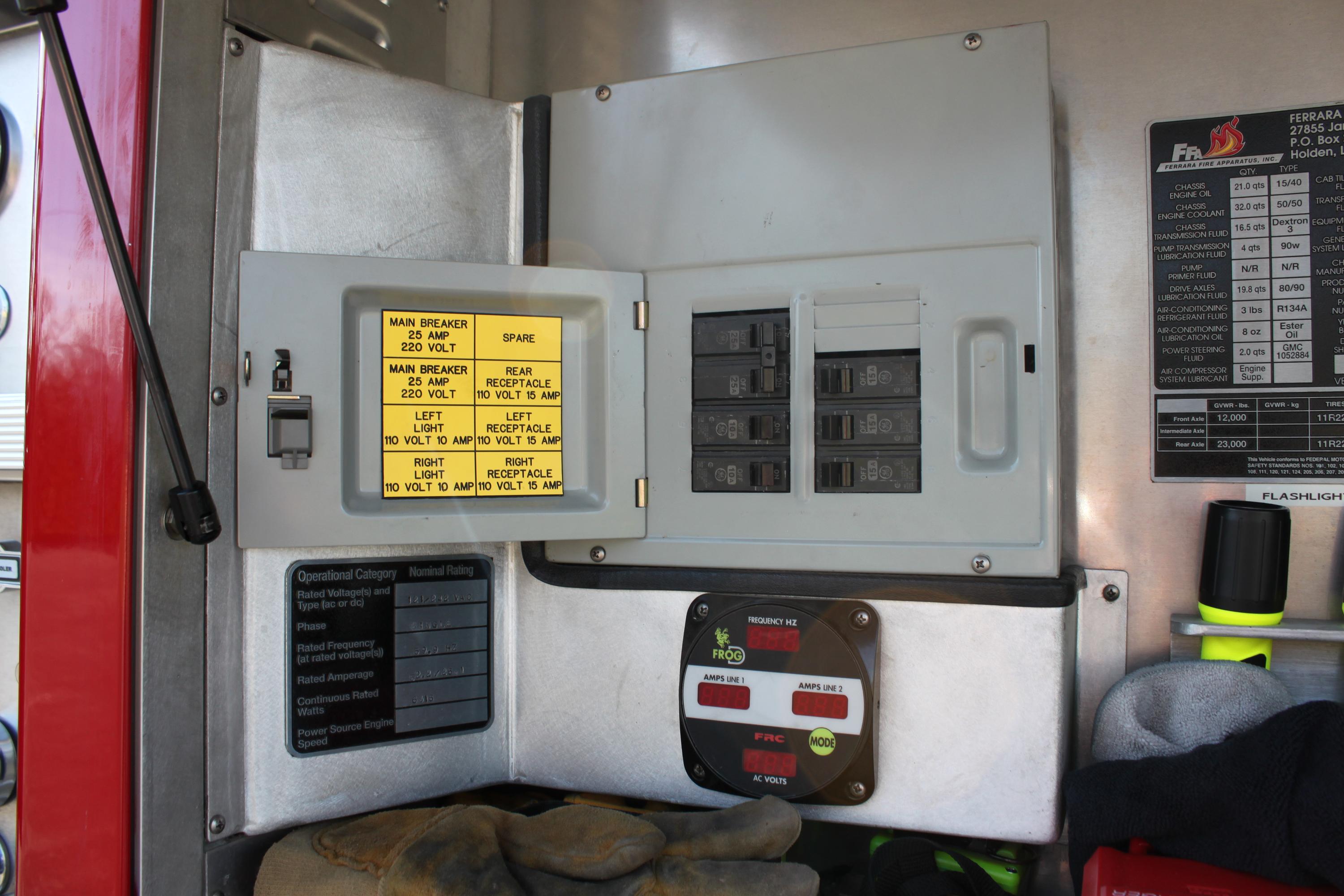 2003 Chevrolet C8500 Ferrara Engine 1250/1000/30 - image 16