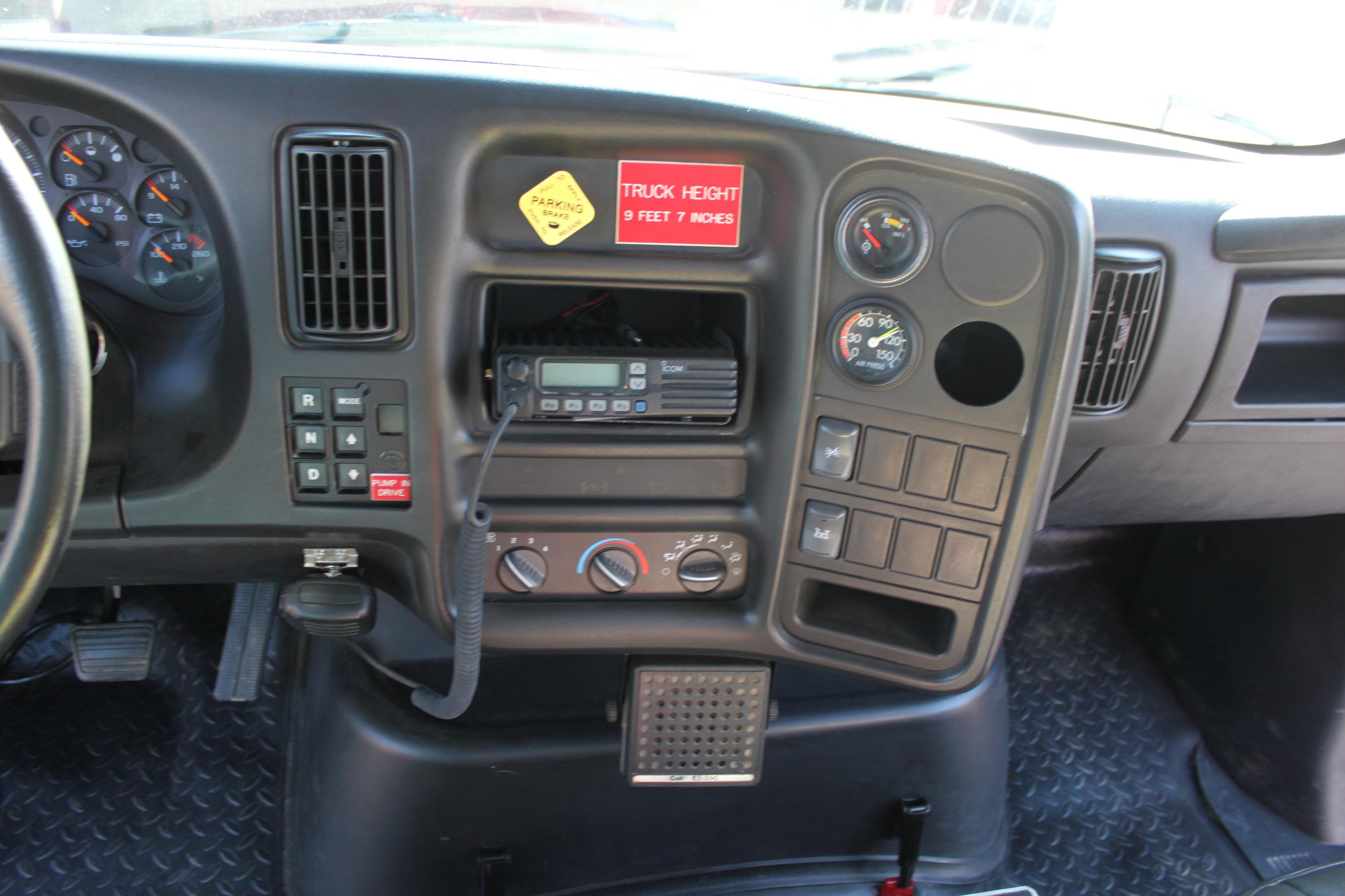 2003 Chevrolet C8500 Ferrara Engine 1250/1000/30 - image 44